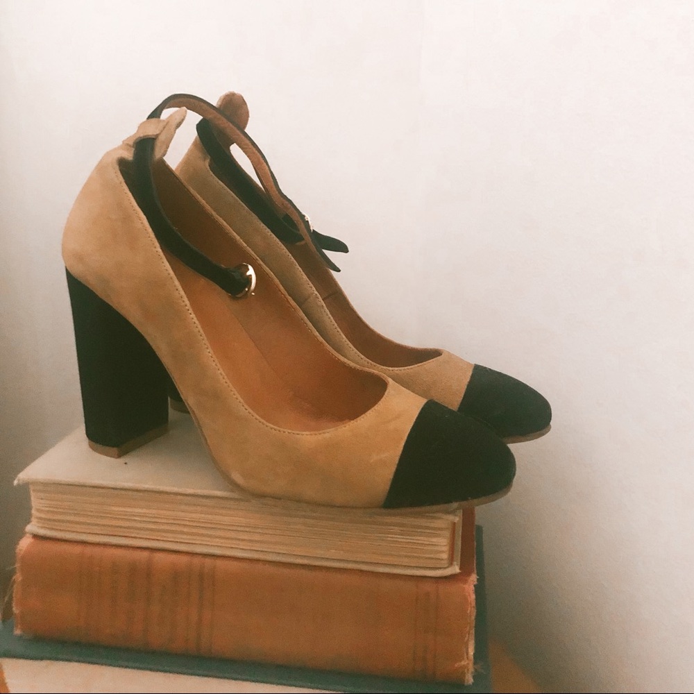 Balzac Paris Pumps
